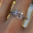 Anillo de oro blanco con circonita en forma de corazón – imagen 3