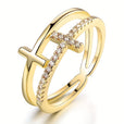 Anillo de oro blanco de doble capa con cruz de circonita – imagen 2