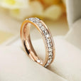 Anillo eternidad de corte princesa en engaste de canal – imagen 3