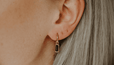 Pendientes rectangulares colgantes con gema brillante – imagen 7