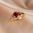 Anillo solitario redondo Royal con acento – imagen 5