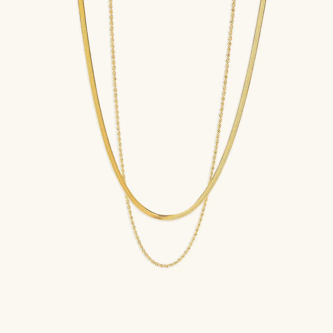 Collar doble dorado de lujo