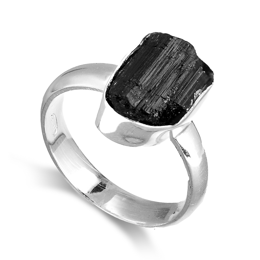 Anillo bohemio de turmalina negra