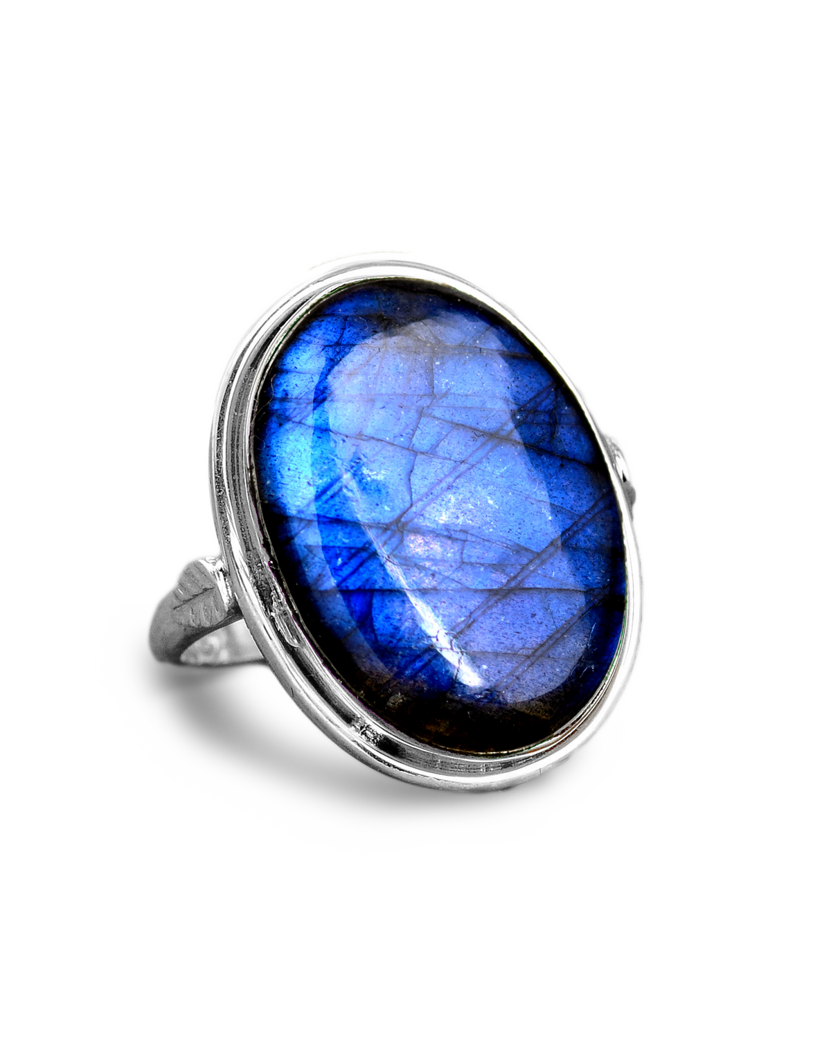 Anillo de plata con labradorita en forma de hoja