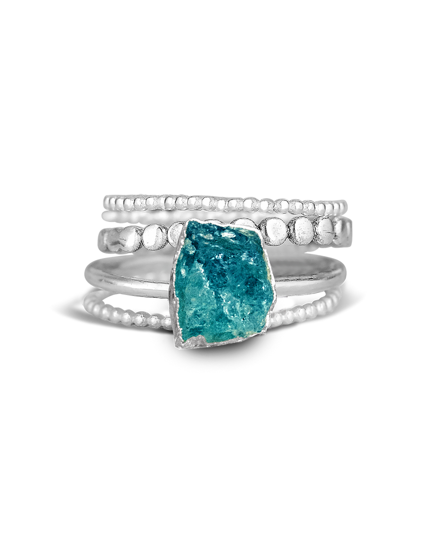 Set de anillos de plata con apatito en bruto