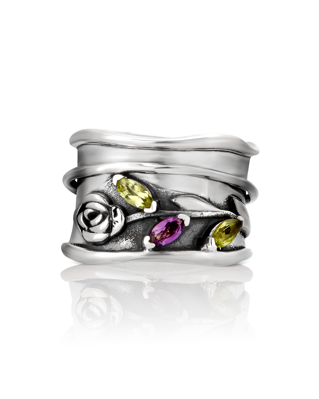 Anillo giratorio de flor de rosa con amatista