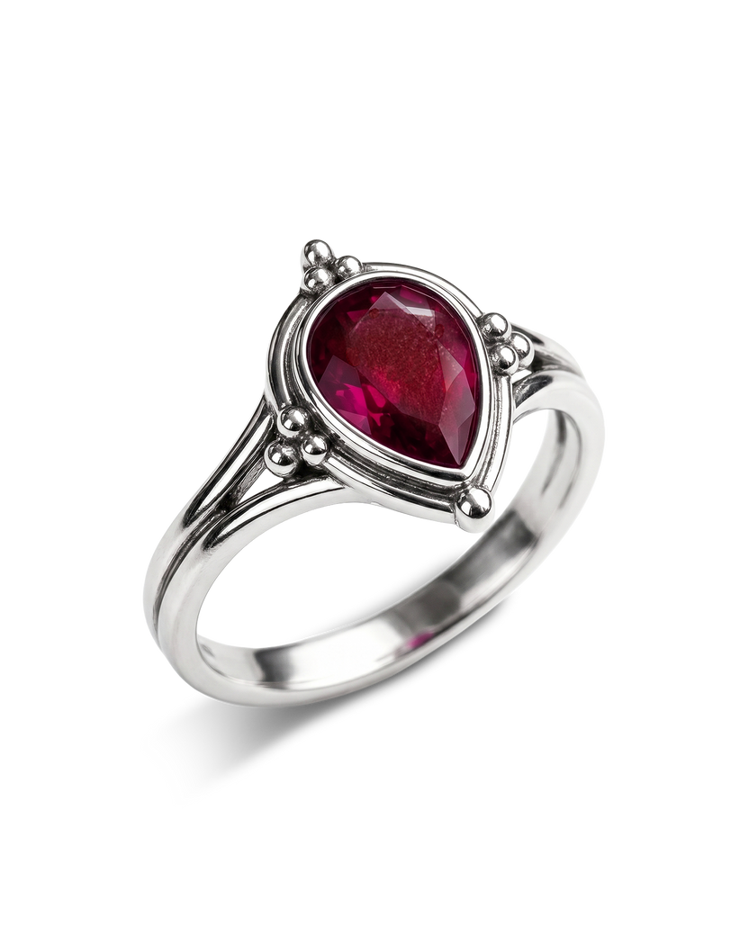 Anillo boho de rubí en forma de lágrima