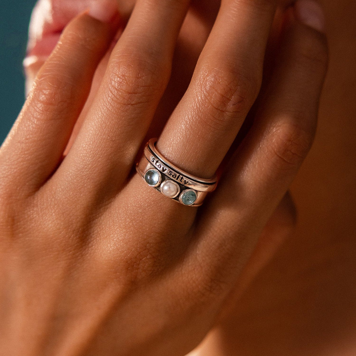 Anillo spinner de perla y aguamarina – imagen 2