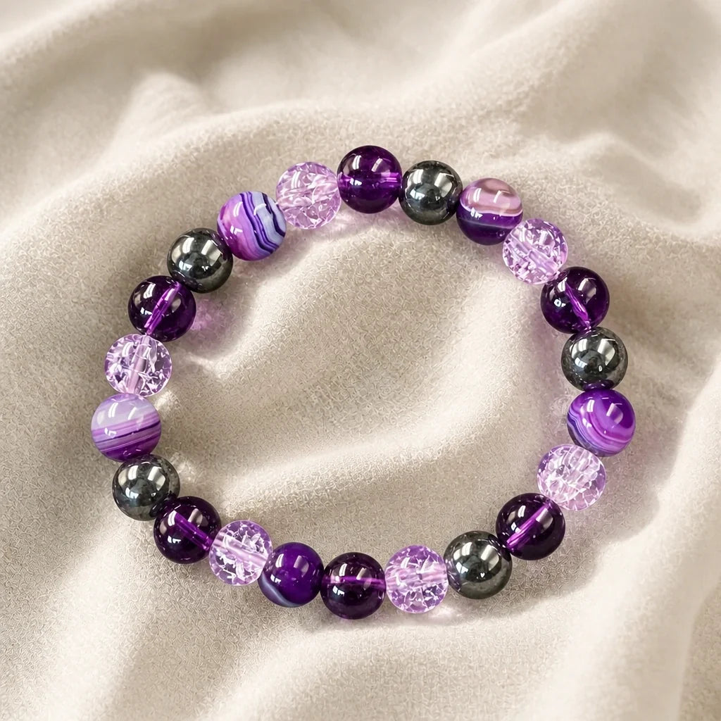 Pulsera de ágata y amatista con dijes – imagen 2