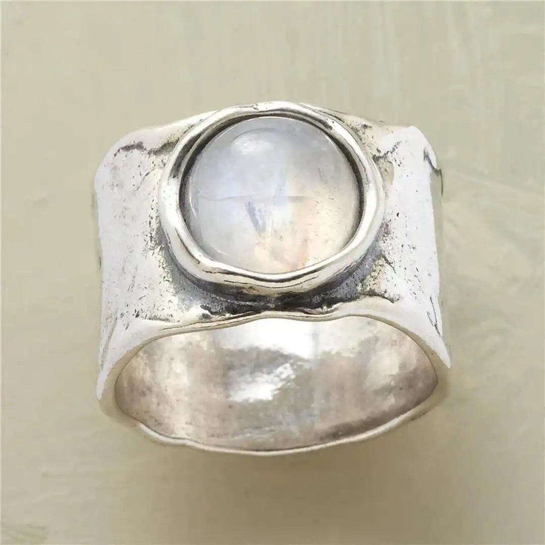 Anillo bohemio de piedra lunar