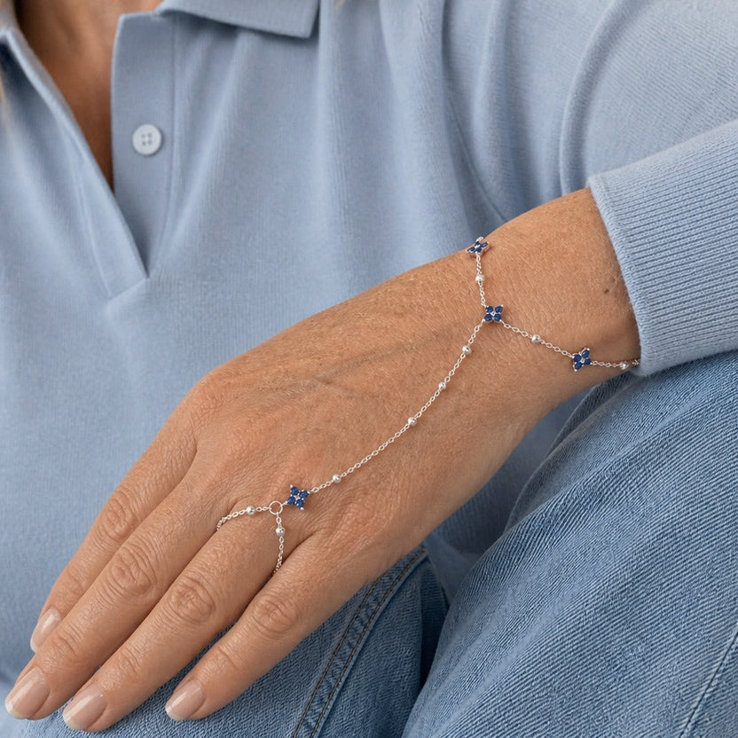 Pulsera de cadena para el dedo con trébol azul