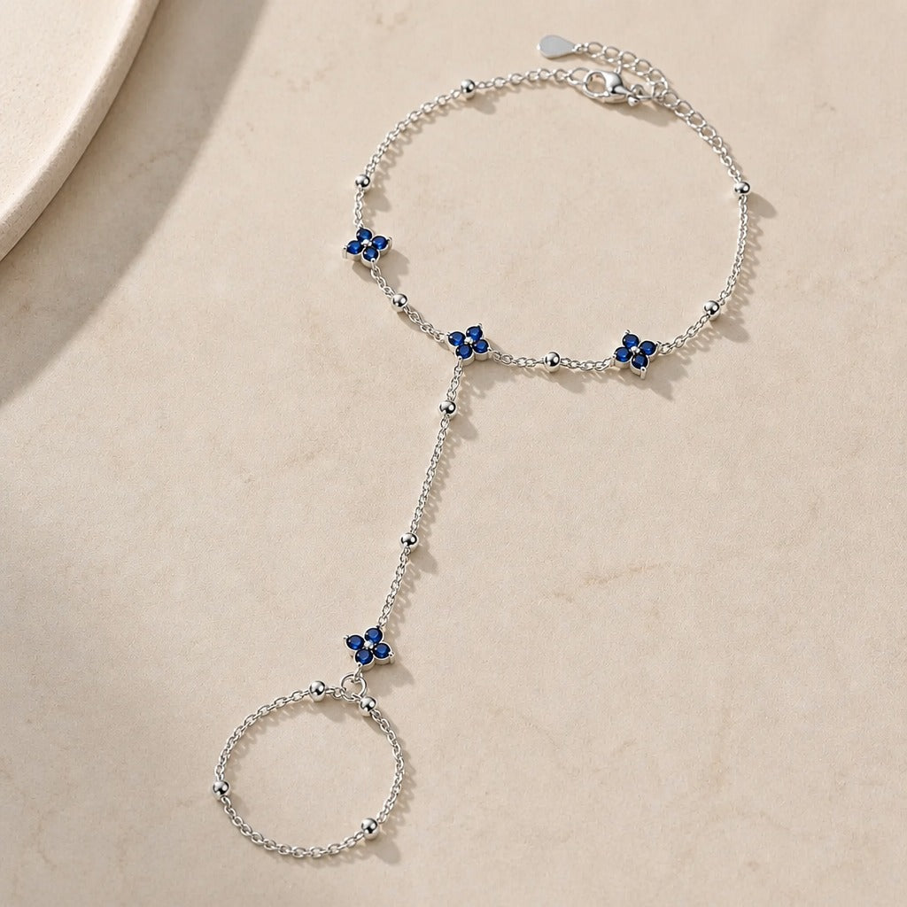Pulsera de cadena para el dedo con trébol azul – imagen 2
