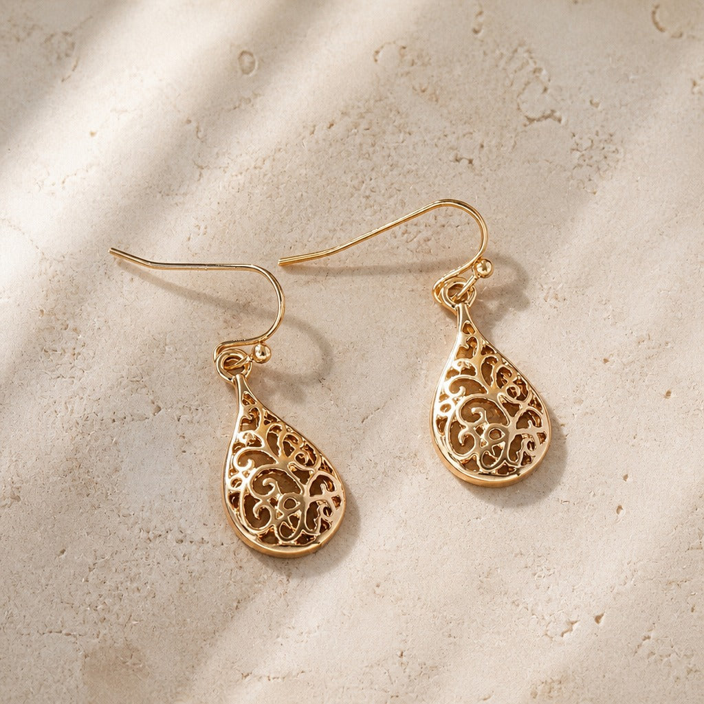 Pendientes bohemios de filigrana en forma de gota