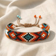 Pulsera geométrica artesanal de cuentas – imagen 2