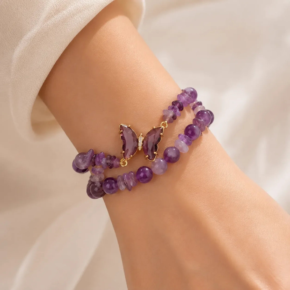 Conjunto de pulseras de cuentas con mariposa — Carmen, Lucía & Rocío