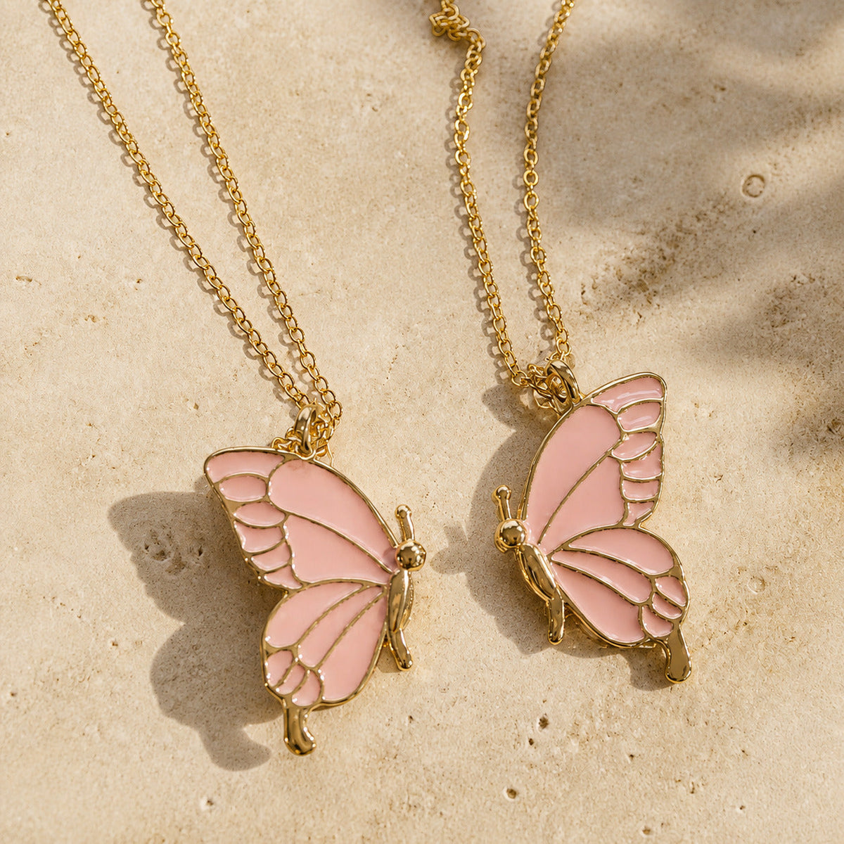 Conjunto de collar con colgante de mariposa – imagen 2