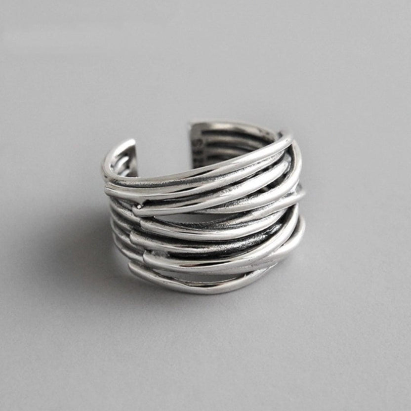 Anillo de plata envolvente ajustable en capas