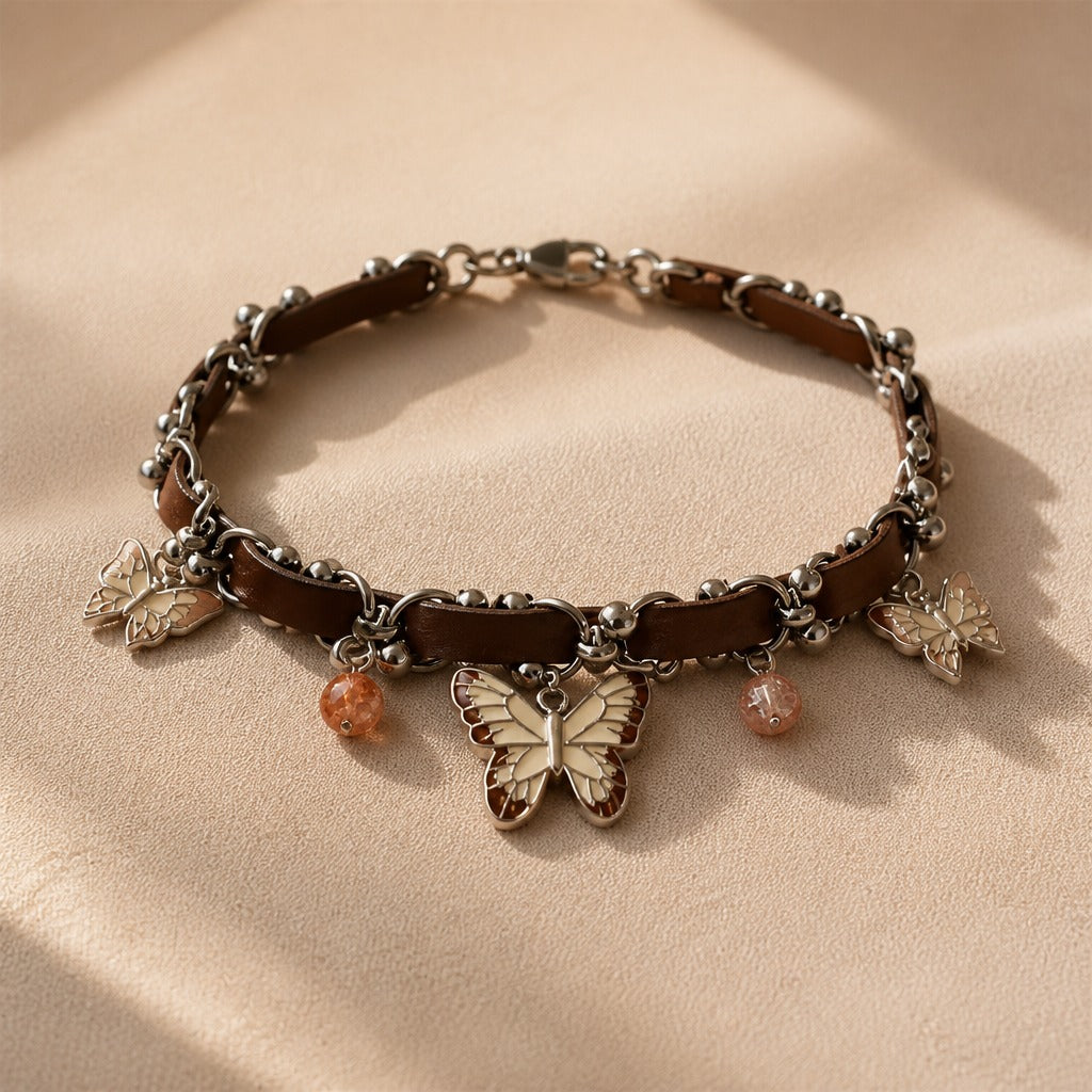 Gargantilla de cuero con colgante de cadena – imagen 2