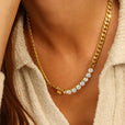 Collar dorado de eslabones con cristales deslumbrantes – imagen 2