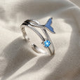 Anillo de plata con circonita en cola de pez – imagen 2