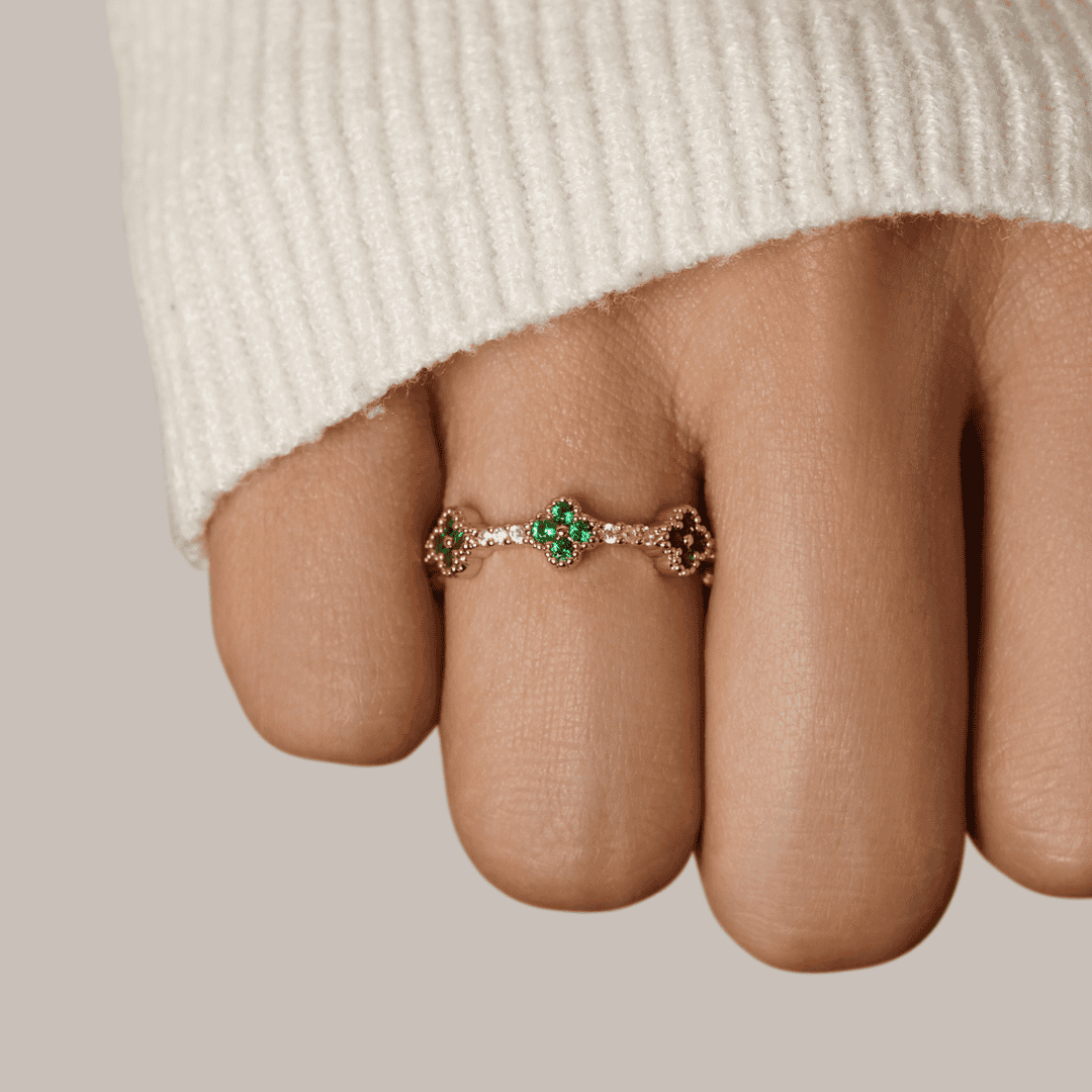 Anillo de cristal con trébol de cuatro hojas – imagen 2