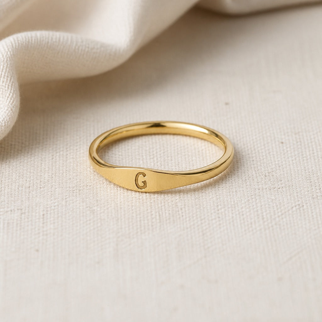 Colección de anillos con letras Liora – imagen 7