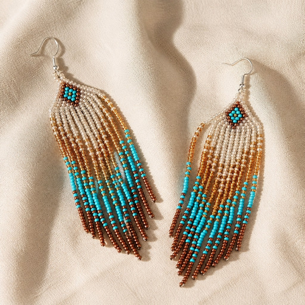 Pendientes boho geométricos de cuentas con borlas