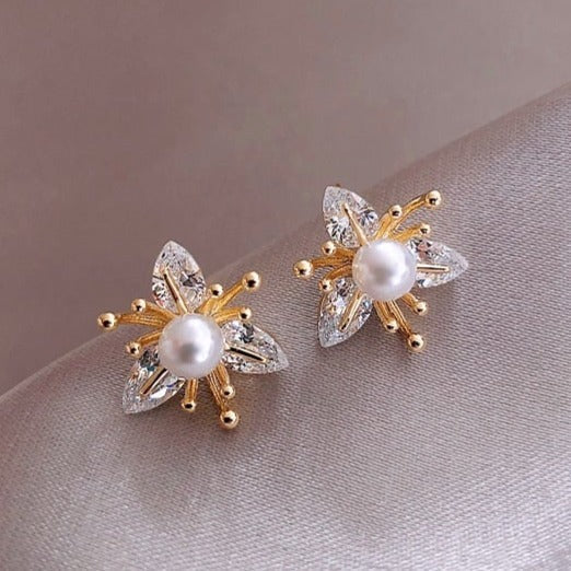 Pendientes florales de perla y cristal