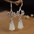 Pendientes de flor de magnolia de jade blanco