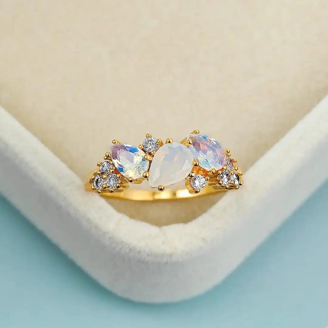 Anillo vintage de piedra de luna dorada – imagen 3