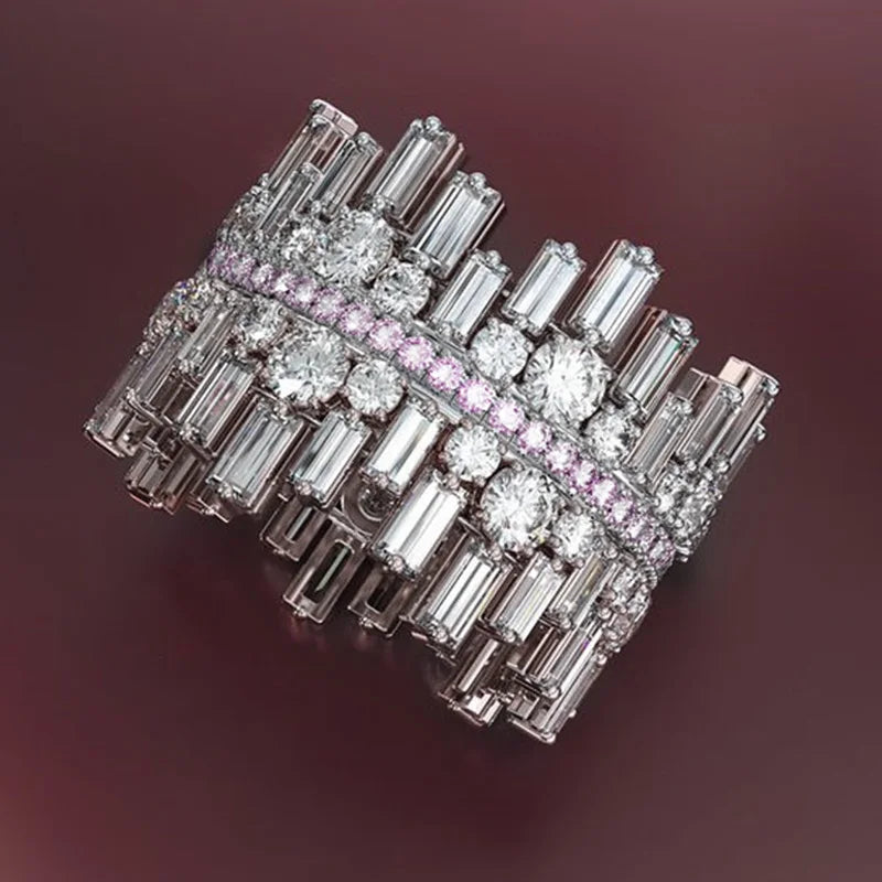 Anillo majestuoso de plata con circonita cúbica