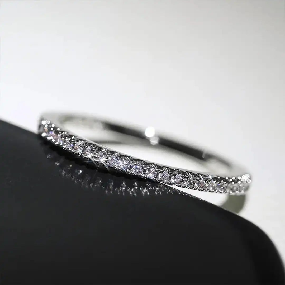 Anillo minimalista de circonita Elyse – imagen 5