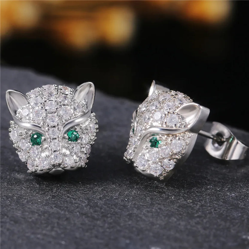 Pendientes delicados con cabeza de leopardo