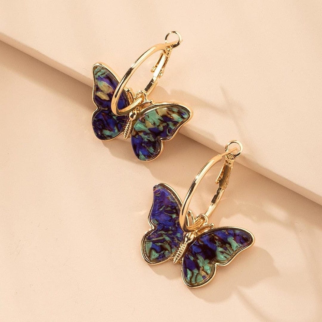 Pendientes aro dorados con mariposa – imagen 3