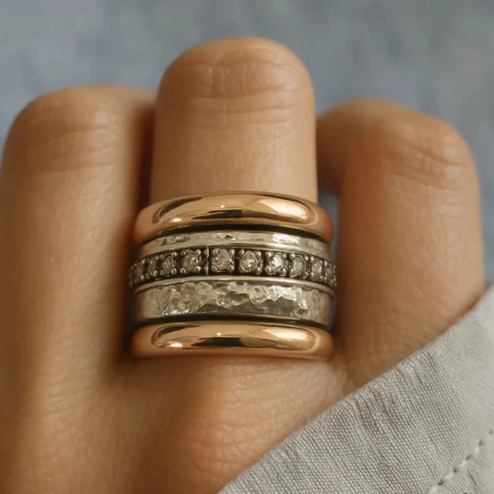 Anillo audaz Heritage en oro y plata – imagen 2