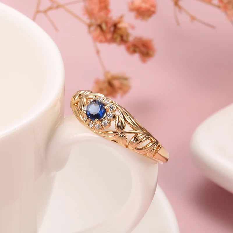 Anillo elegante de zafiro en oro rosa
