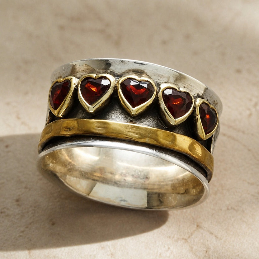 Anillo bicolor de circonita con forma de corazón