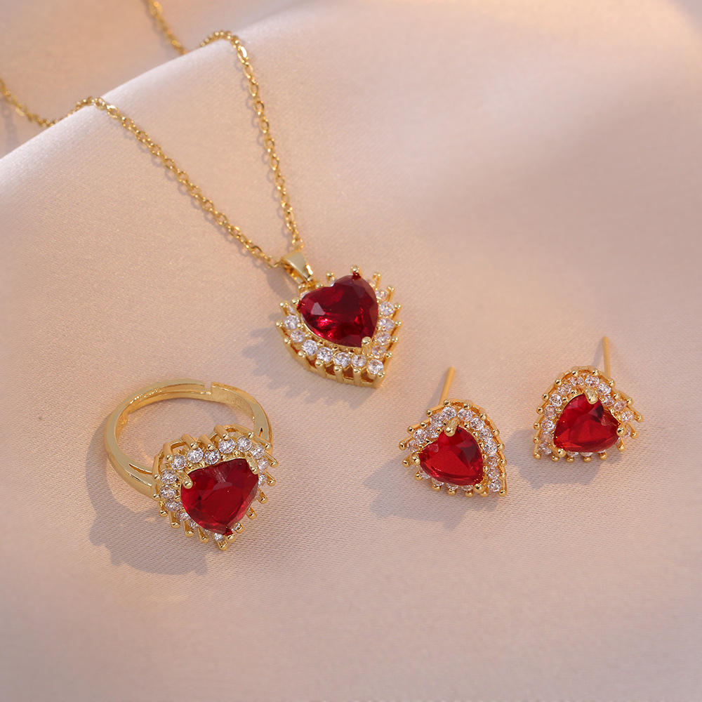 Conjunto dorado Carmen, Lucía & Rocío
