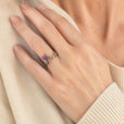 Anillo de plata eternity con colibrí y flores – imagen 2