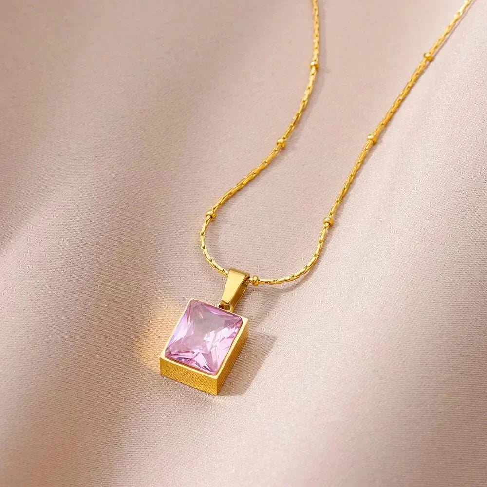 Collar con colgante Gold Allure