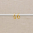 Pendientes huggie de oro biselados