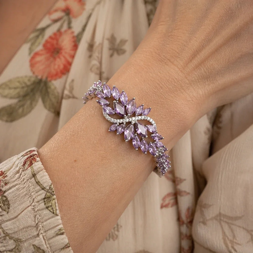 Pulsera de plata Infinity con hoja