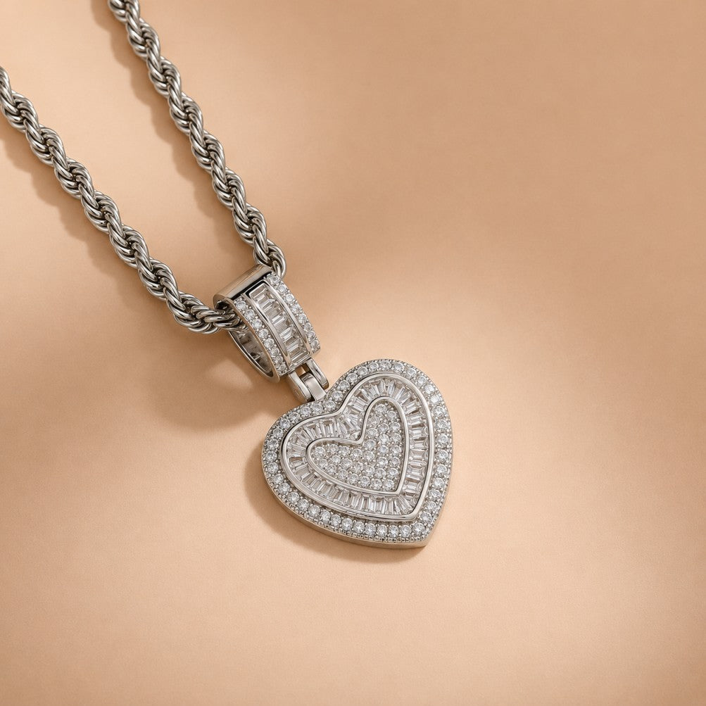 Collar con colgante de corazón y cadena – imagen 2