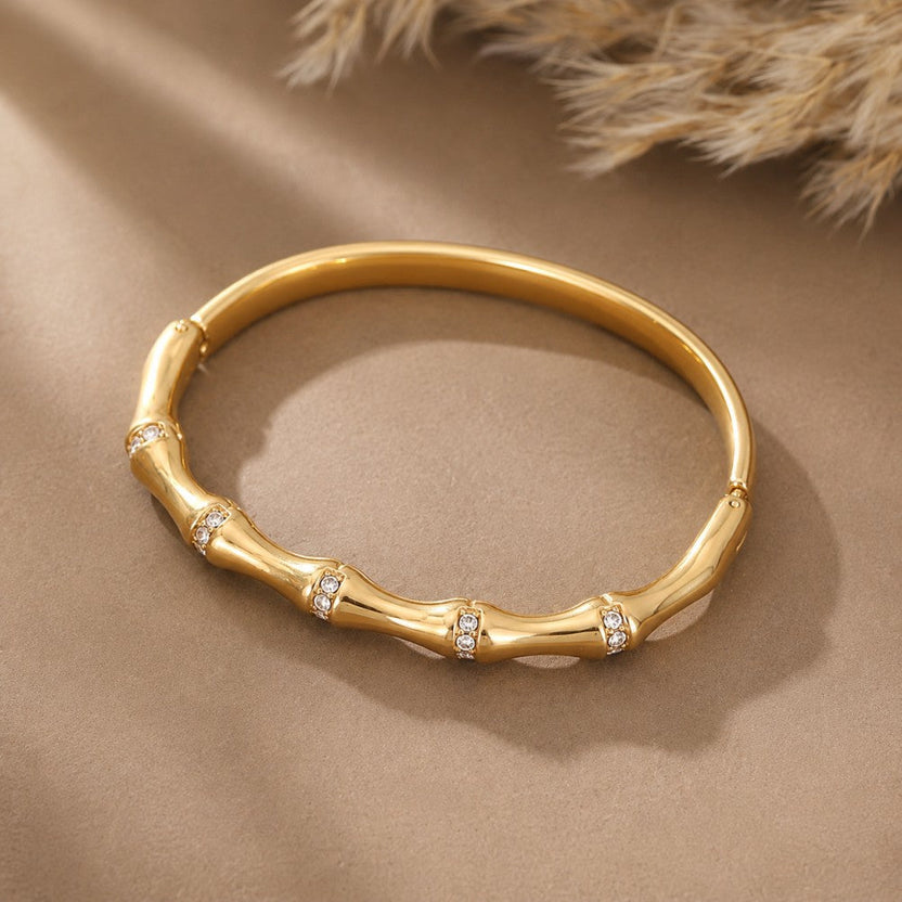 Pulsera de lujo con circonita cuadrada