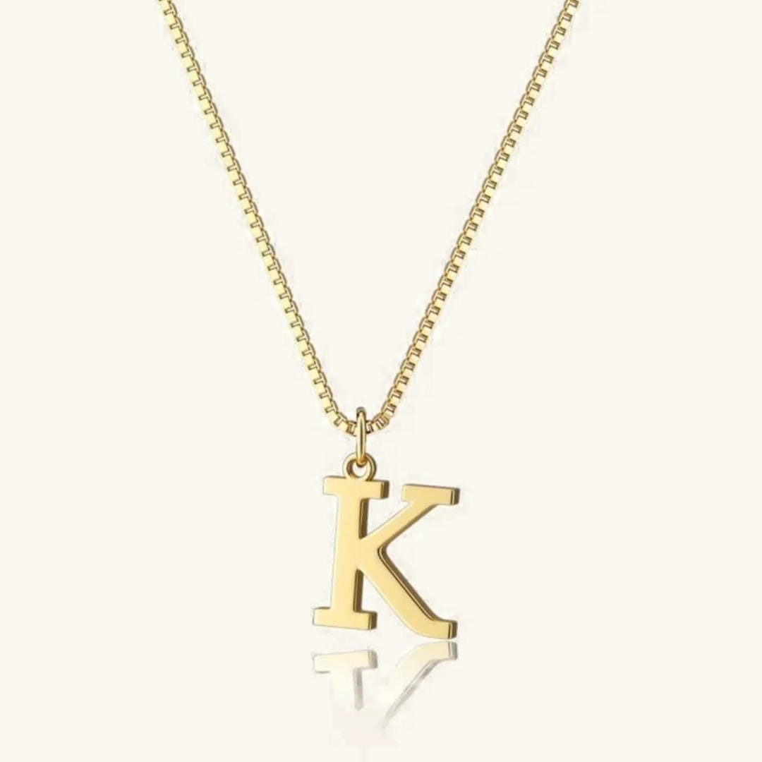 Collar vintage dorado con inicial – imagen 16