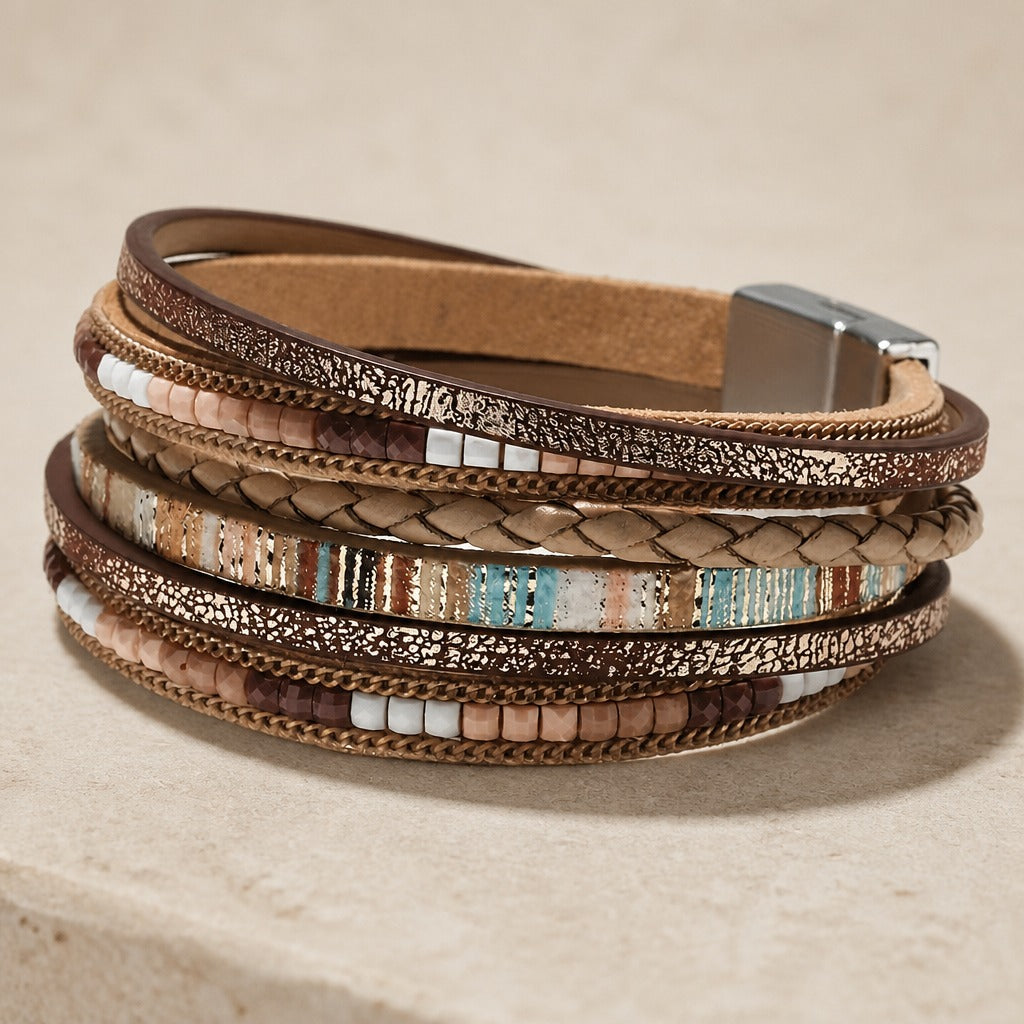 Pulsera bohemia multicapa de cuero con cuentas – imagen 2