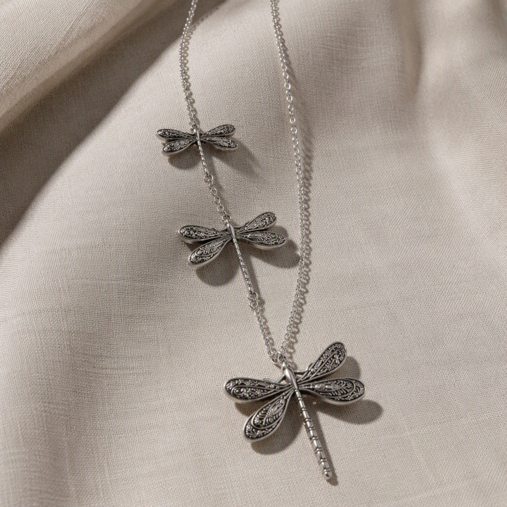 Collar de capas con colgante de libélula – imagen 2