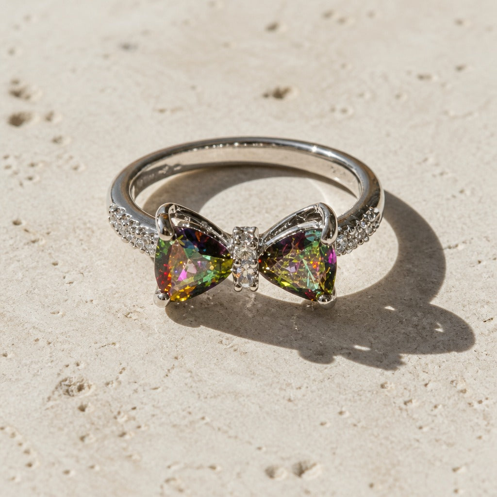 Anillo plateado de circonita con mariposa de lujo – imagen 2