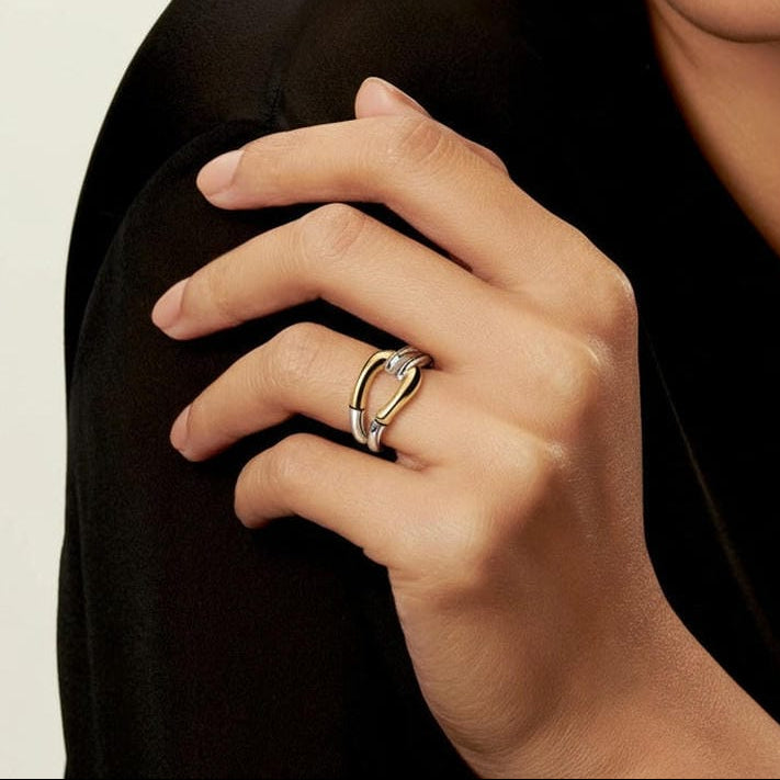 Anillo vintage de nudo en oro y plata – imagen 2