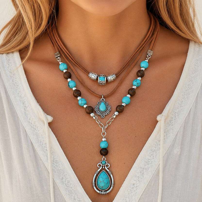 Collar de turquesa multicapa con colgante
